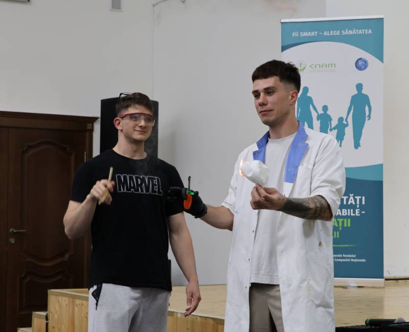 «БУДЬ SMART – ВЫБИРАЙ ЗДОРОВЬЕ»: в Комрате прошло просветительское мероприятие для учащихся