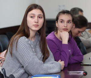 30 студентов педагогических специальностей готовы вернуться работать в школы автономии