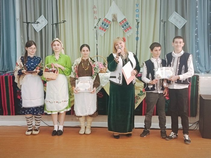 ЖИВАЯ РЕЧЬ И НАРОДНОЕ ТВОРЧЕСТВО