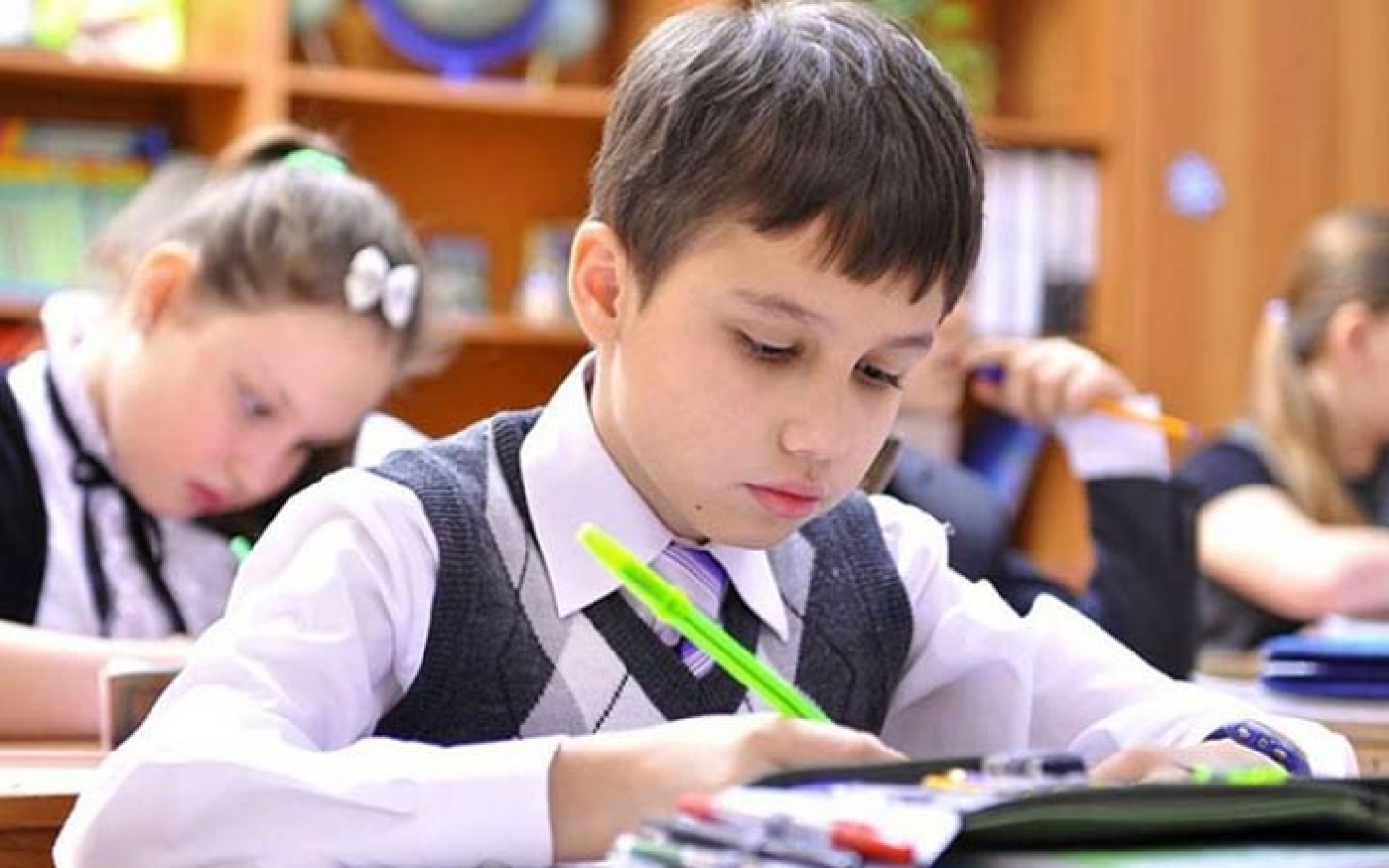 НАЧАЛОСЬ ЭКЗАМЕНАЦИОННОЕ ТЕСТИРОВАНИЕ ДЛЯ ЧЕТВЕРОКЛАССНИКОВ: экзамены по четырём дисциплинам пройдут с 15 по 23 мая